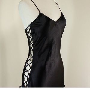 Beautiful vintage long black VS nightgown